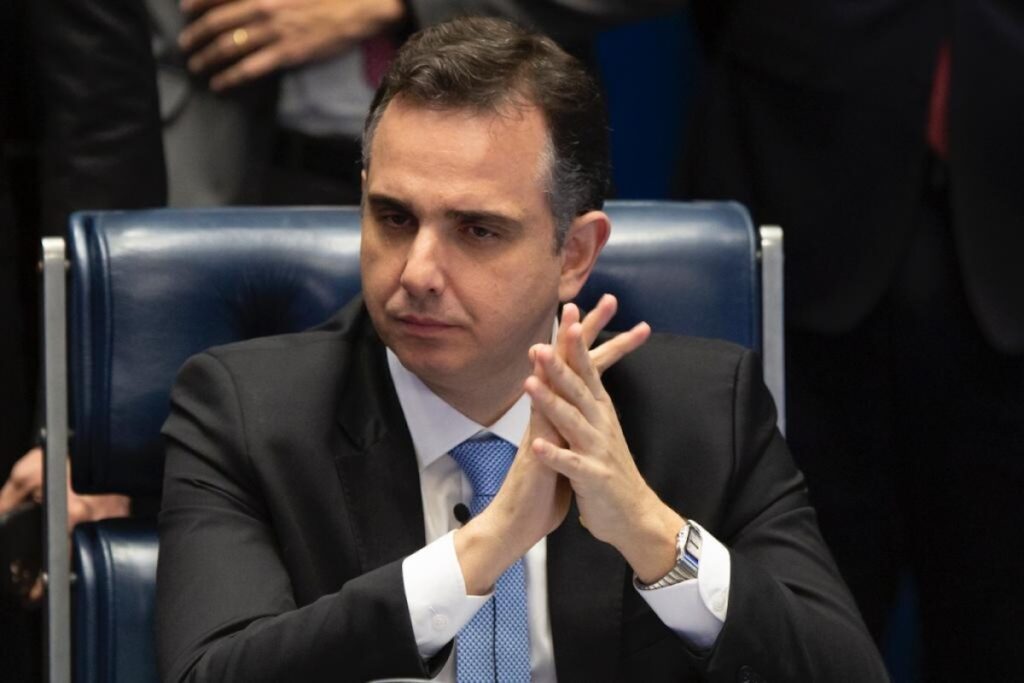 pacheco-venceria-cleitinho-com-apoio-de-lula,-diz-pesquisa-atlasintel