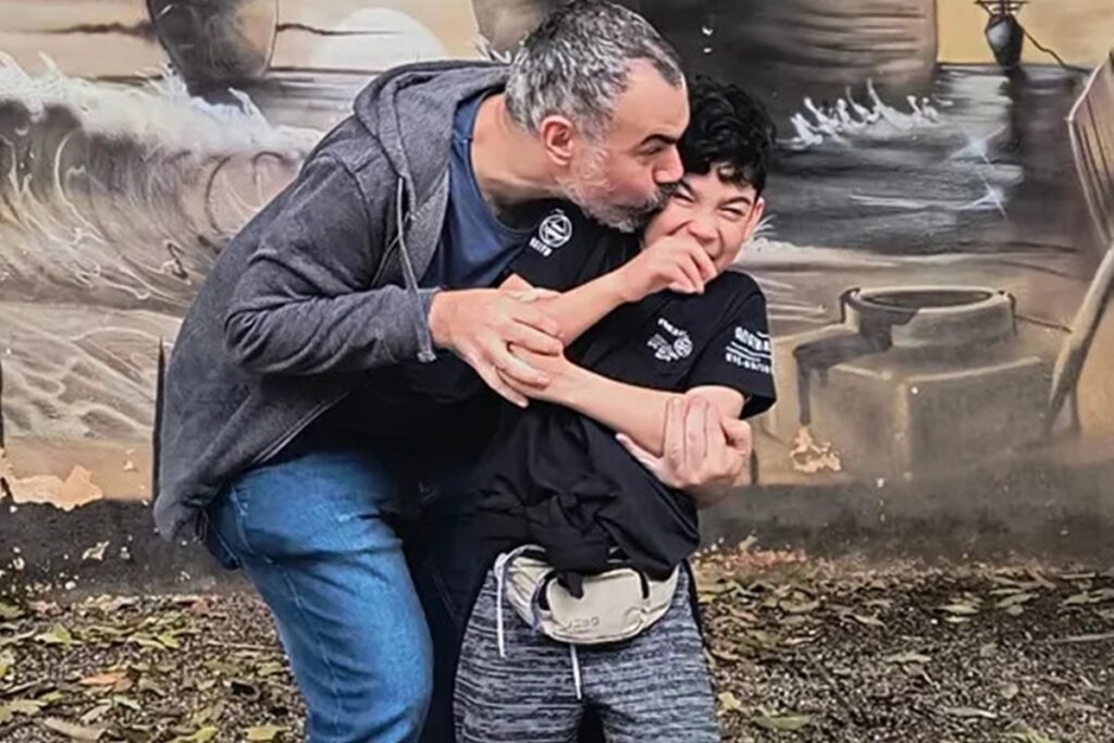 humorista-rebate-comentario-cruel-apos-morte-do-filho-de-9-anos