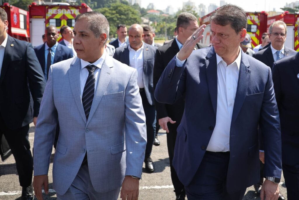 “pacote-de-bondades”-as-policias-prestigia-desafeto-de-derrite-em-sp