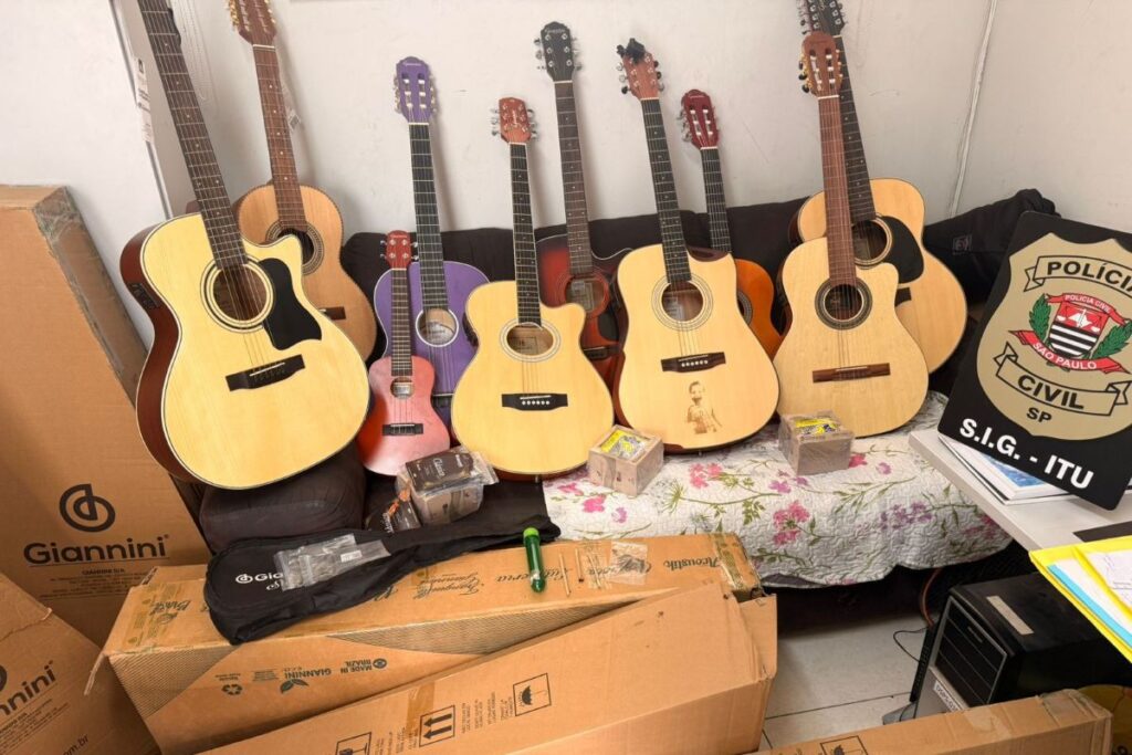 violoes-e-ukulele:-policia-recupera-instrumentos-furtados-de-fabrica