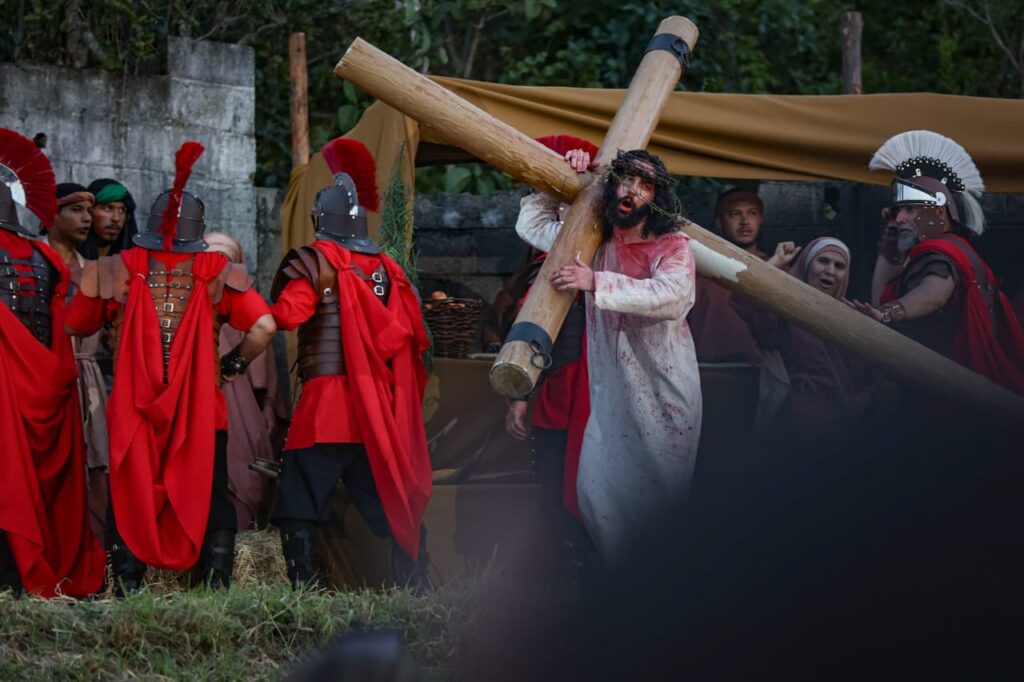 via-sacra-do-morro-da-capelinha-com-sol-ou-chuva?-veja-previsao