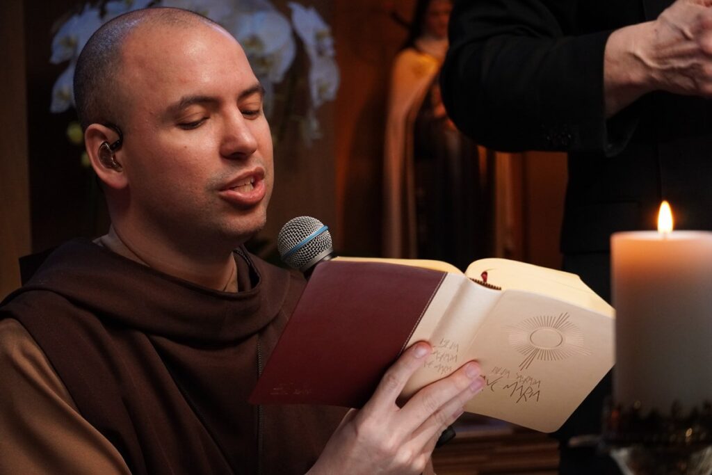 hit-nas-redes,-frei-gilson-planeja-templo-em-terreno-de-r$-22-milhoes