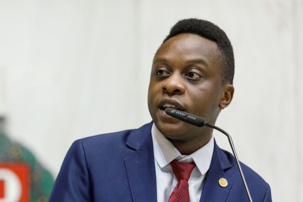 deputado-e-alvo-de-cassacao-na-alesp-por-denuncia-de-agredir-ex