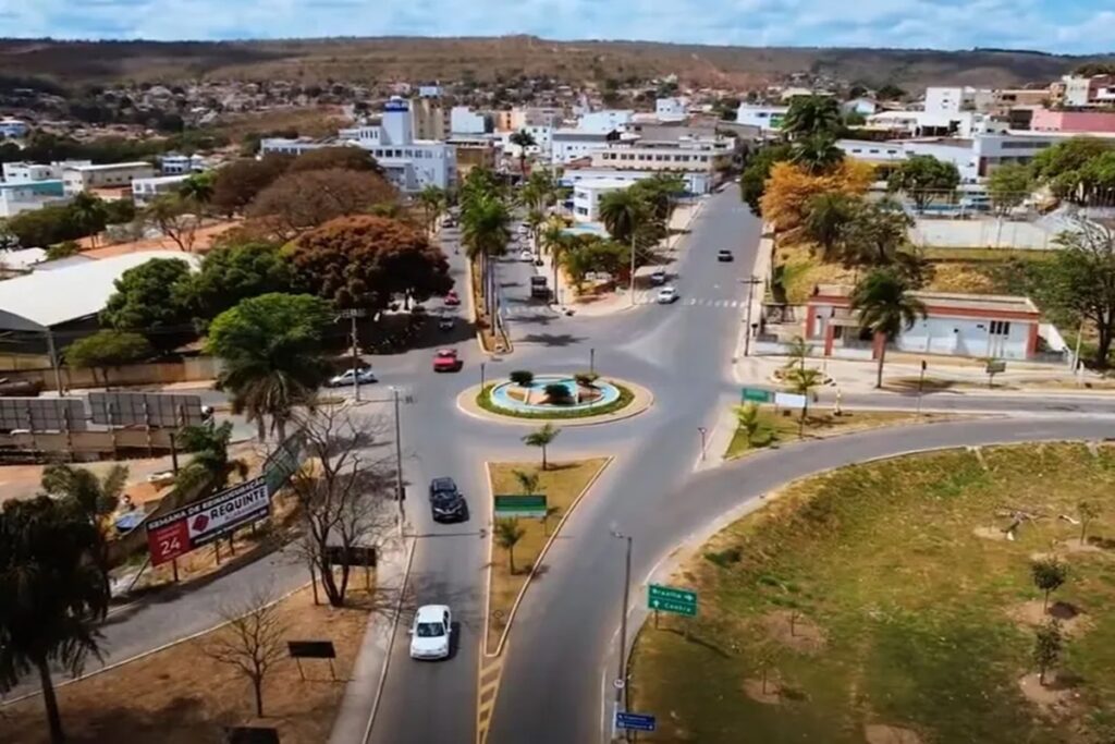 cidade-mineira-abre-processo-seletivo-com-salario-de-ate-r$-19,5-mil