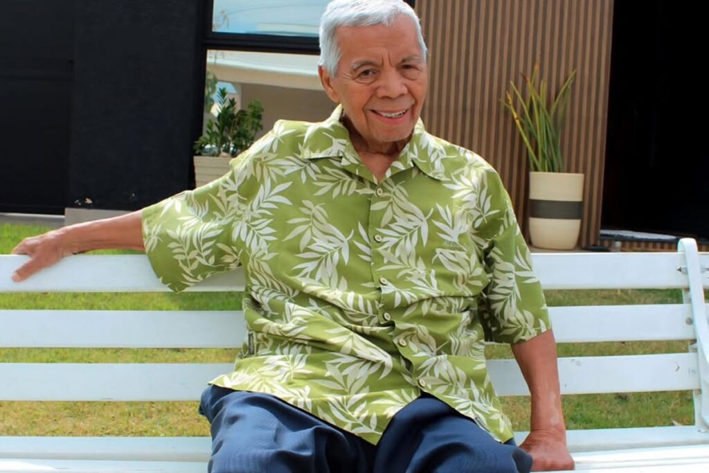 roque,-ex-sbt,-completa-89-anos-e-recebe-homenagem-do-filho:-“forca”