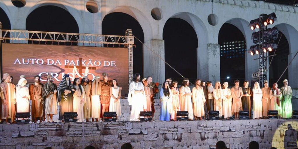 auto-da-paixao-de-cristo-nos-arcos-da-lapa-chega-a-48a-edicao