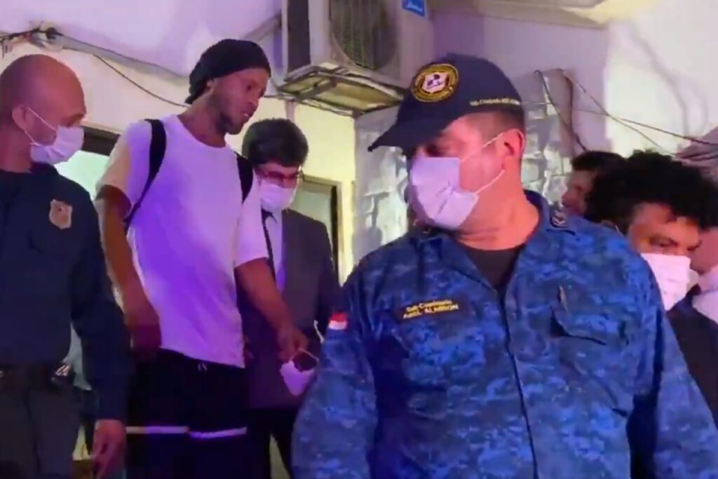 empresaria-acusada-de-falsificar-passaporte-para-ronaldinho-e-presa