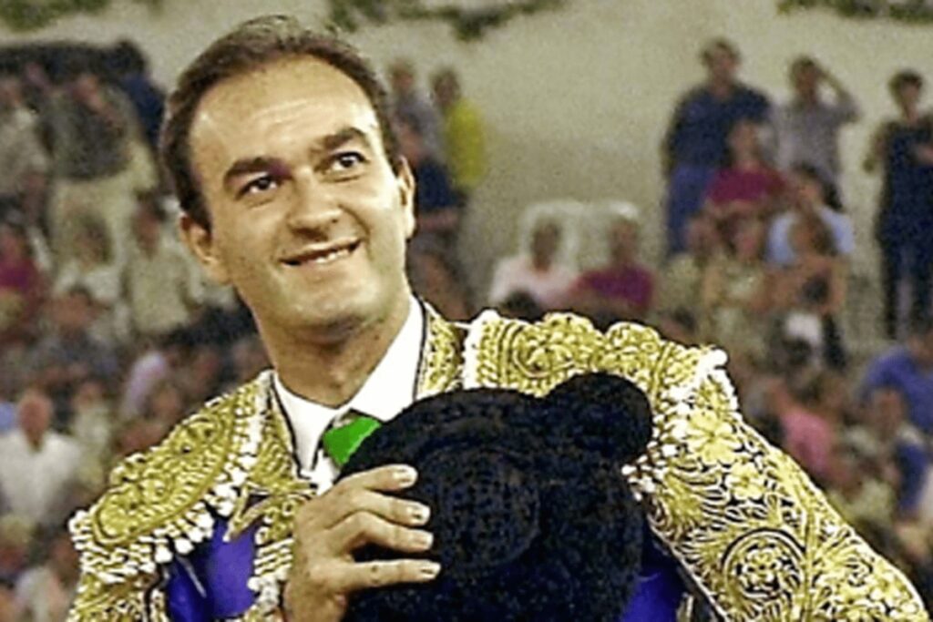 ex-toureiro-morre-apos-ser-chifrado-por-touro-na-espanha