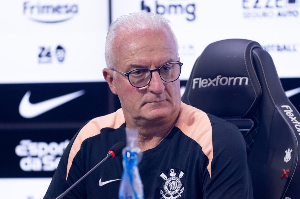 metade-dos-times-da-serie-a-do-brasileirao-trocaram-de-tecnico-em-2026