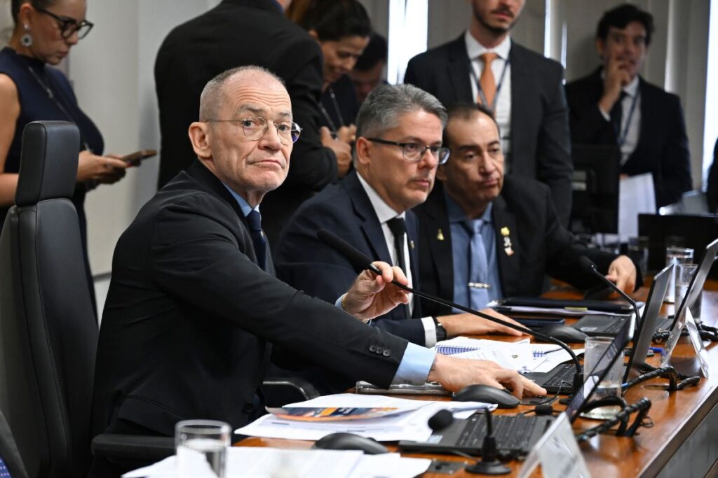 a-dias-do-fim,-cpi-do-crime-foca-no-master-apesar-de-freios-do-stf