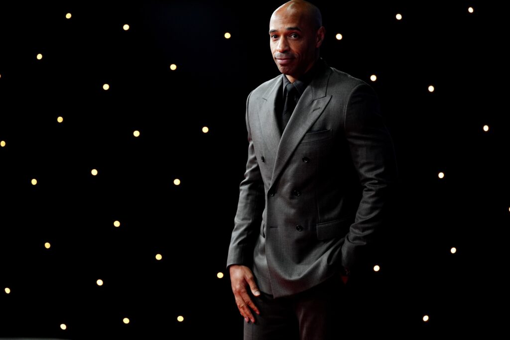 idolo-frances,-henry-mantem-salario-proximo-ao-de-quando-era-jogador