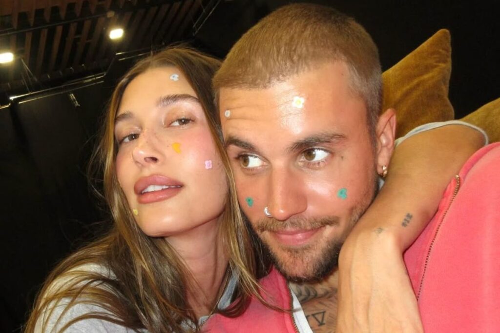 justin-bieber-lanca-produtos-de-skincare-com-a-rhode,-marca-de-hailey