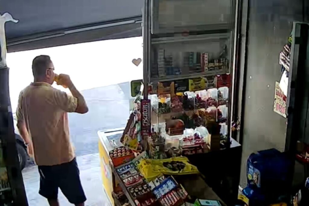 antes-de-atropelar-irmaos,-motorista-passou-por-lojas-e-bebeu-cerveja.-veja-video
