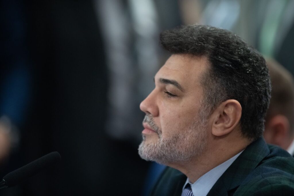 feliciano-“lava-roupa-suja”-com-flavio-em-reuniao-na-assembleia-de-deus