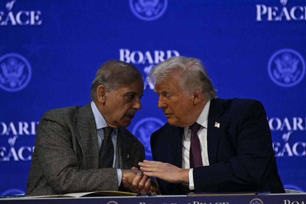 paquistao-pede-que-trump-amplie-prazo-para-acordo-com-o-ira