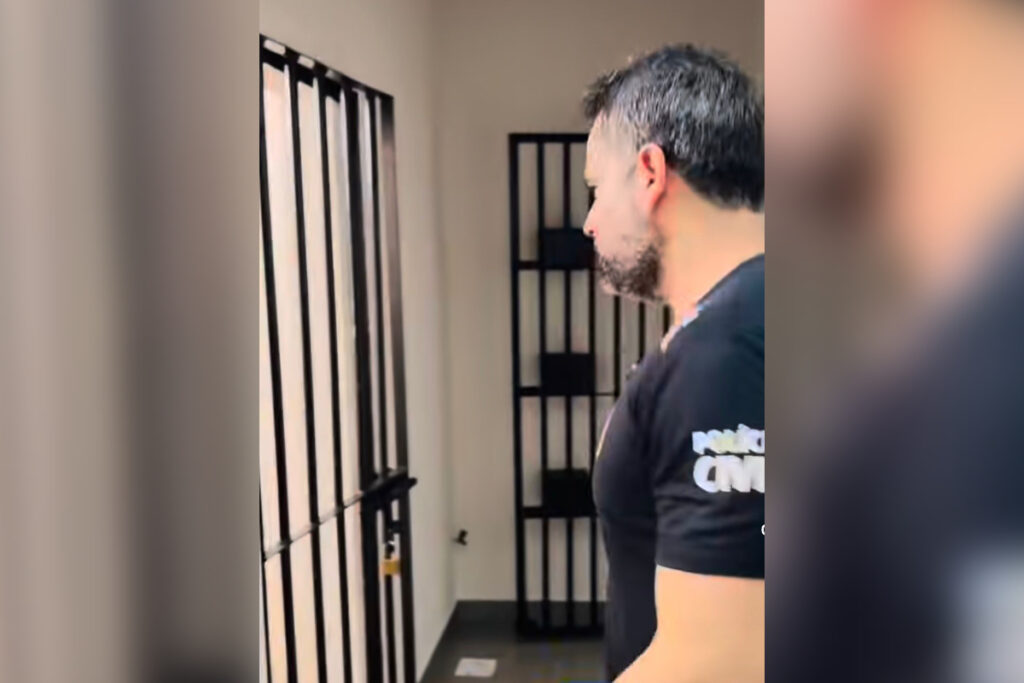 delegado-mostra-“hotel-5-estrelas”-da-policia:-“sempre-cabe-mais-um”.-veja-video