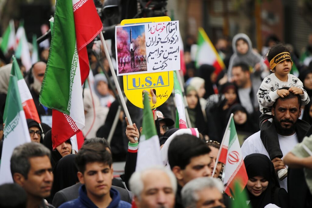 ira-diz-que-eua-sofreu-“derrota-inegavel,-historica-e-esmagadora”