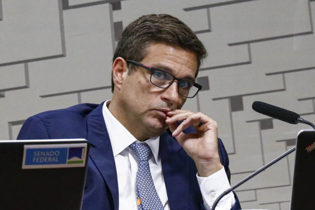 roberto-campos-neto-falta-pela-2a-vez-a-cpi-do-crime-organizado