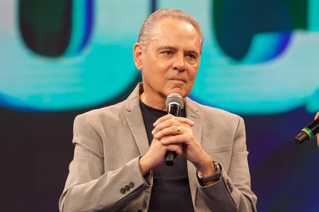 quem-vai-substituir-luis-roberto-na-copa-do-mundo?-veja-nomes