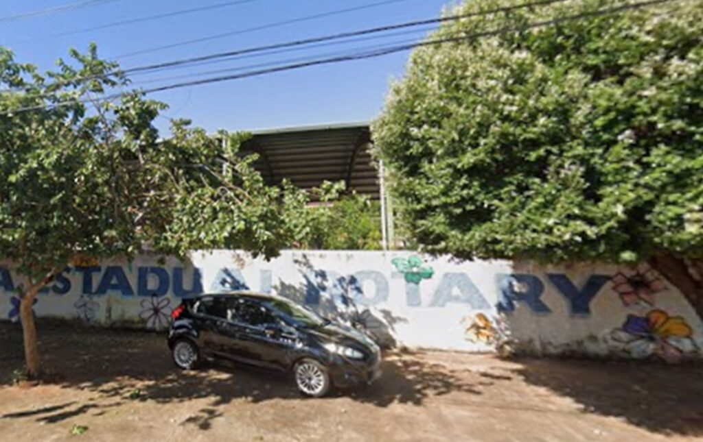 mg:-jovem-foi-apreendido-pela-pm-dentro-de-escola-apos-atacar-criancas