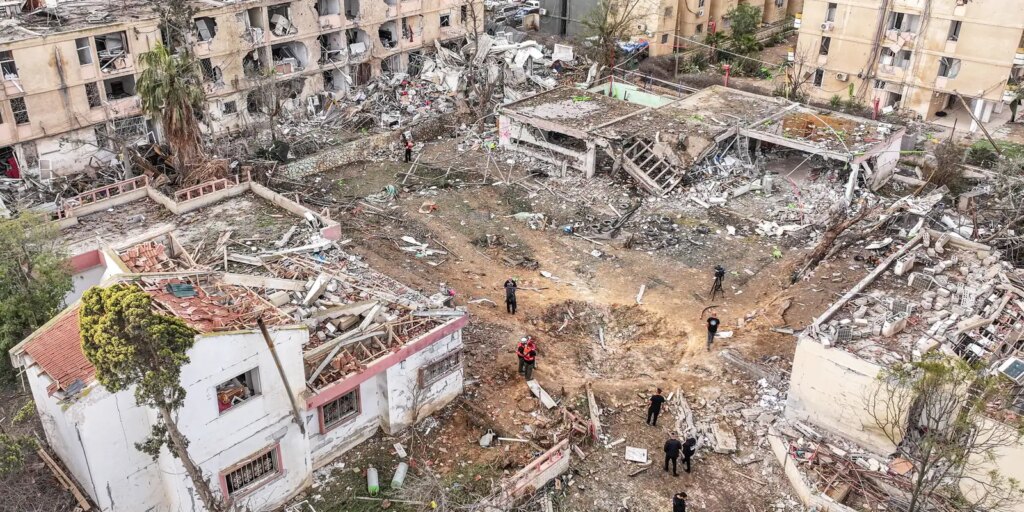 Cessar-fogo frágil sugere que EUA preparam novo ataque contra Irã cessar-fogo-fragil-sugere-que-eua-preparam-novo-ataque-contra-ira