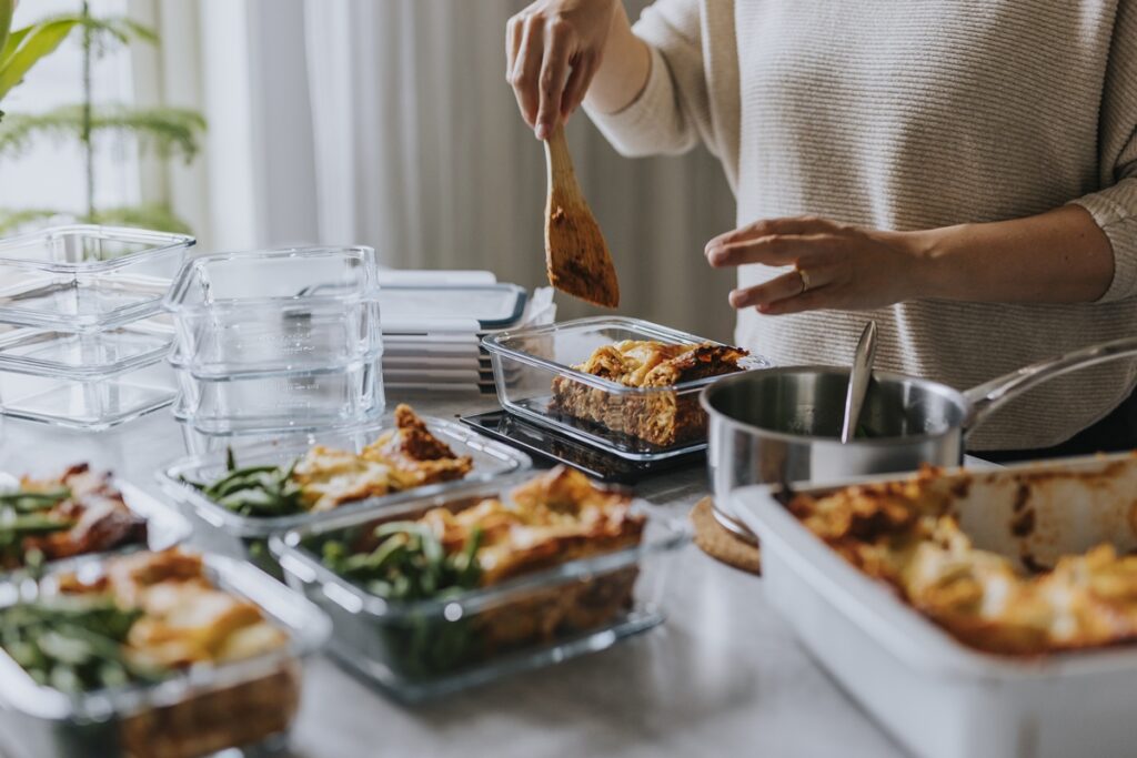 marmita-de-vidro-ou-plastico?-especialista-explica-o-que-considerar