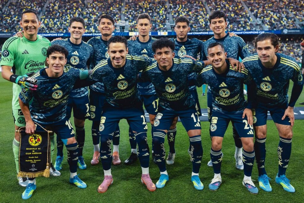 aviao-com-delegacao-do-america-mex-faz-pouso-de-emergencia-nos-eua