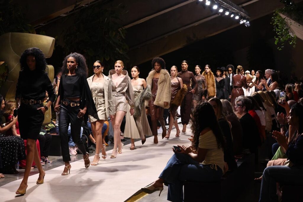 virginia-barros,-porao-40-e-renda-abrem-o-3o-dia-de-metropoles-catwalk.-veja-video