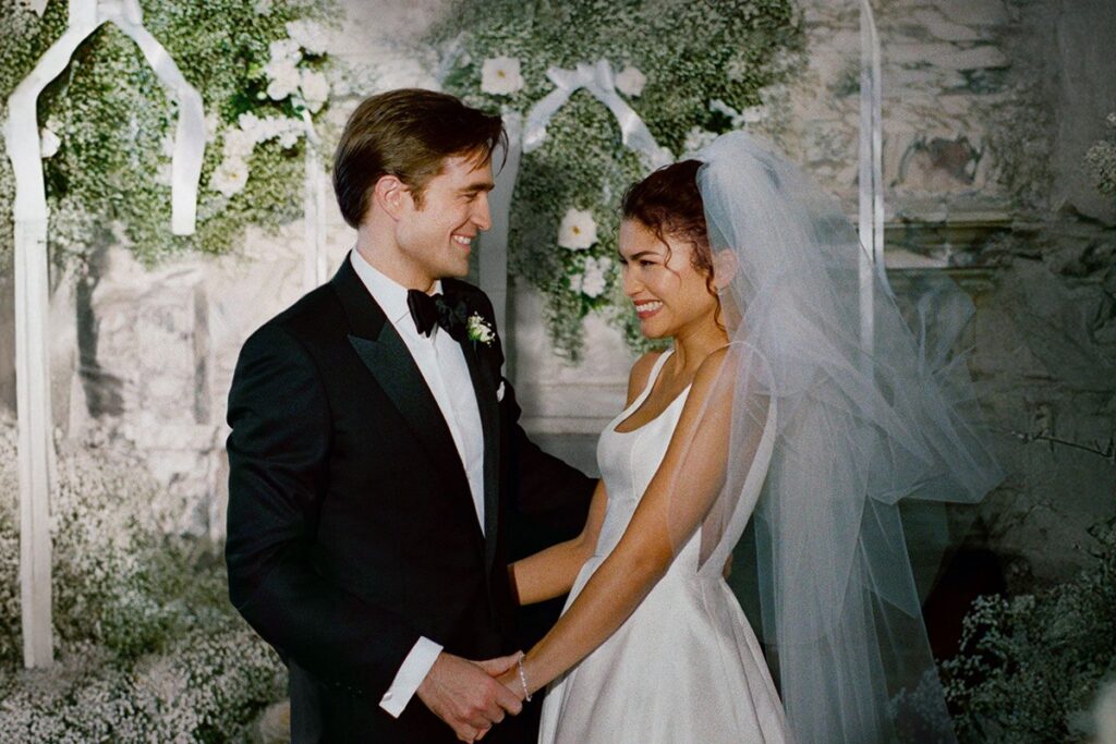 o-drama-transforma-segredos-obscuros-de-um-romance-em-critica-social