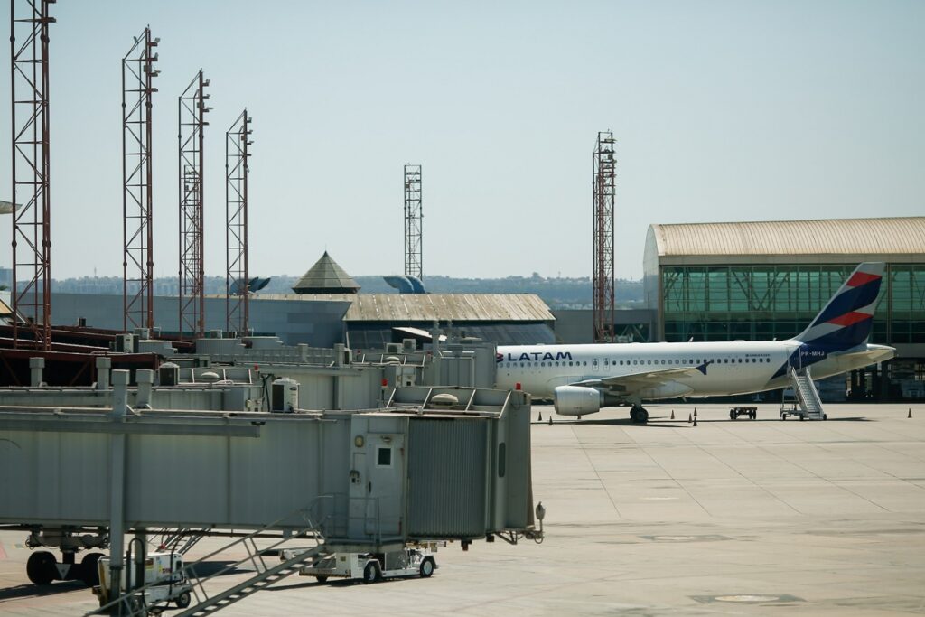 jatinhos-da-empresa-de-vorcaro-fizeram-161-voos-saindo-de-brasilia-desde-2023