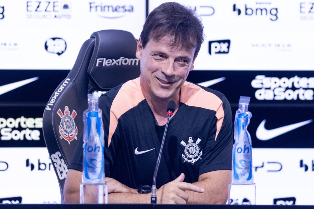 saiba-onde-assistir-a-estreia-de-fernando-diniz-pelo-corinthians