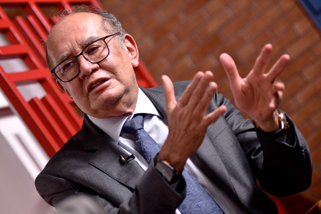 “mais-grave”:-gilmar-cobra-carmen-sobre-processo-de-denarium-parado-no-tse.-veja-video