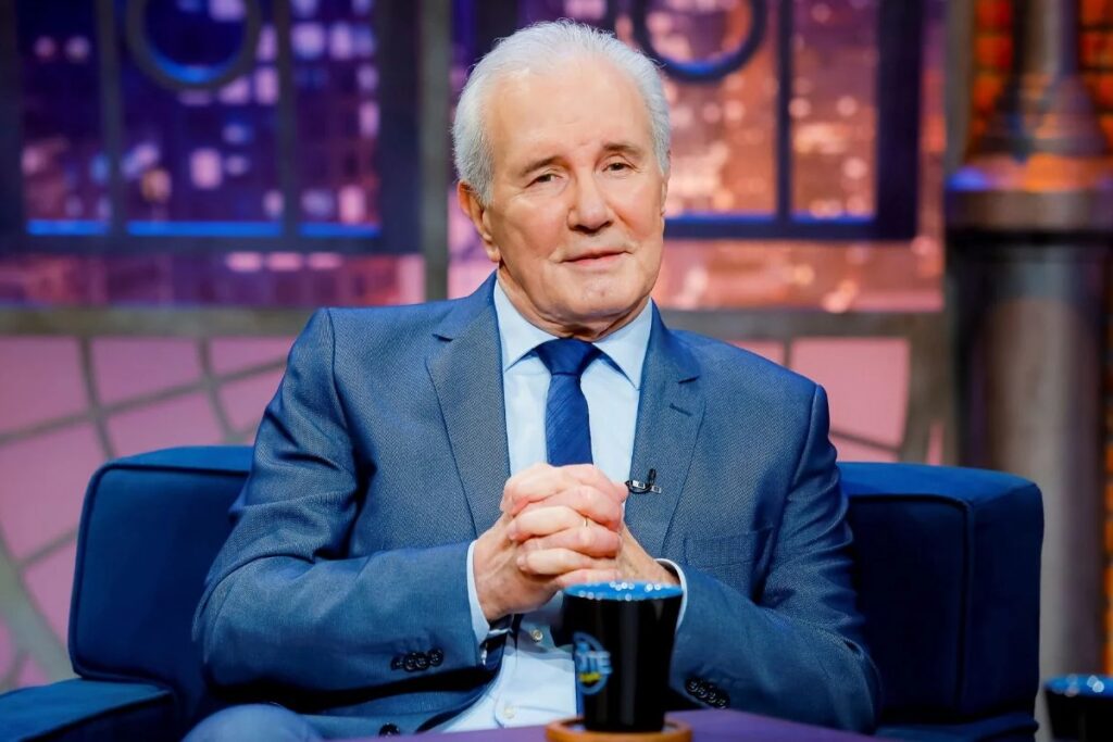 apos-cirurgia-as-pressas,-celso-freitas-ja-tem-data-para-voltar-ao-sbt