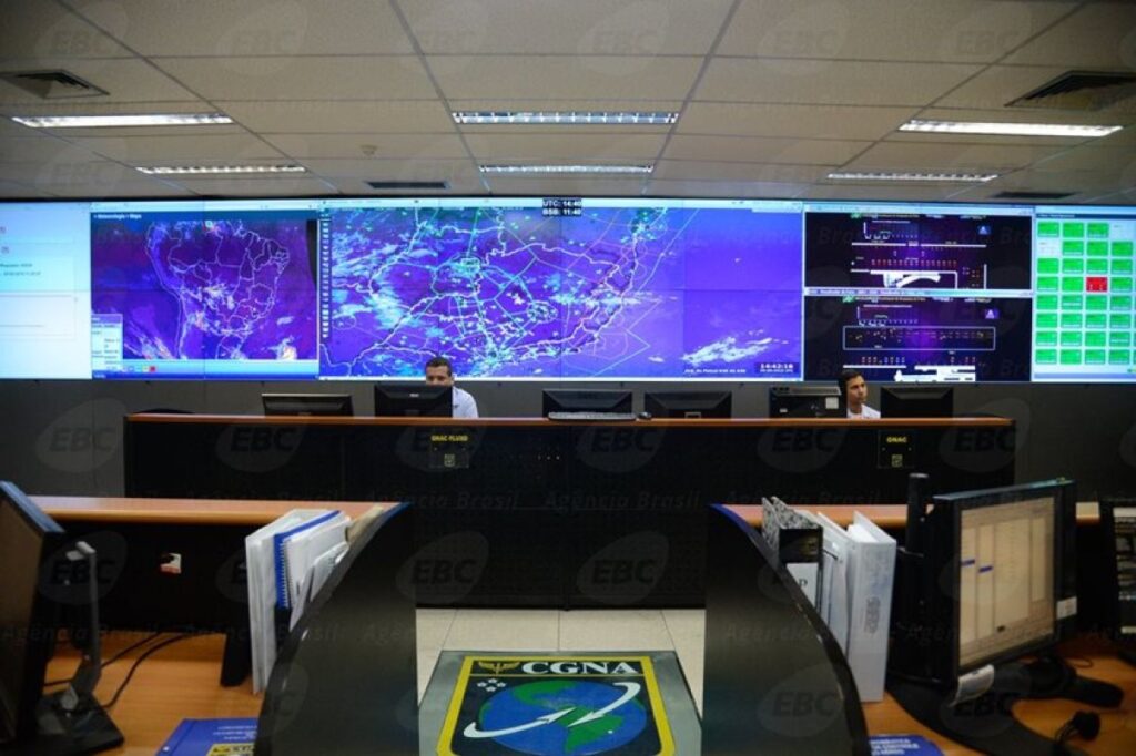 cheiro-de-queimado-vindo-do-ar-condicionado-parou-trafego-aereo