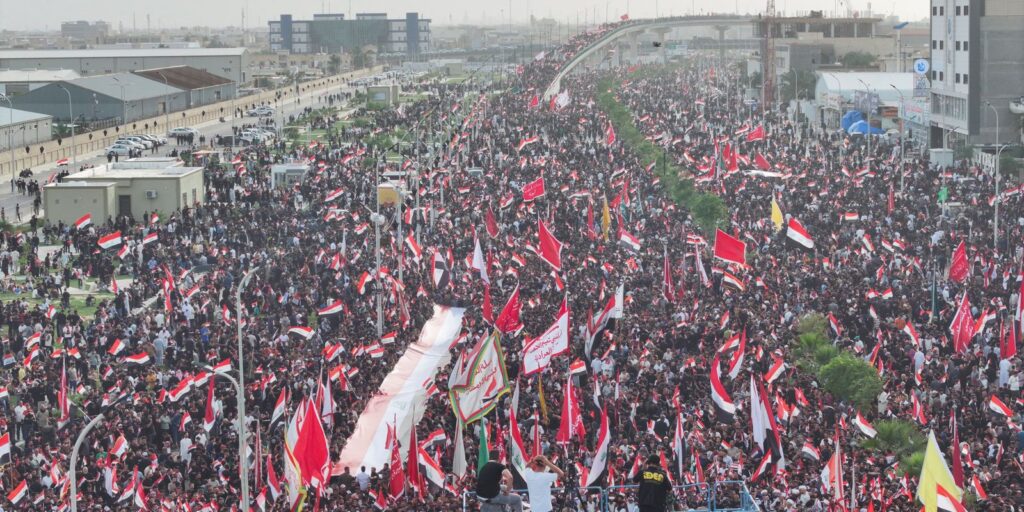 Multidões no Irã marcam 40º dia da morte do líder Supremo Khamenei multidoes-no-ira-marcam-40o-dia-da-morte-do-lider-supremo-khamenei