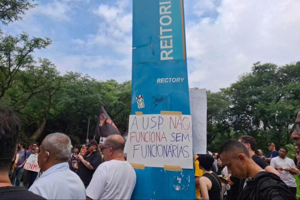 funcionarios-da-usp-aprovam-greve-por-melhores-condicoes-de-trabalho