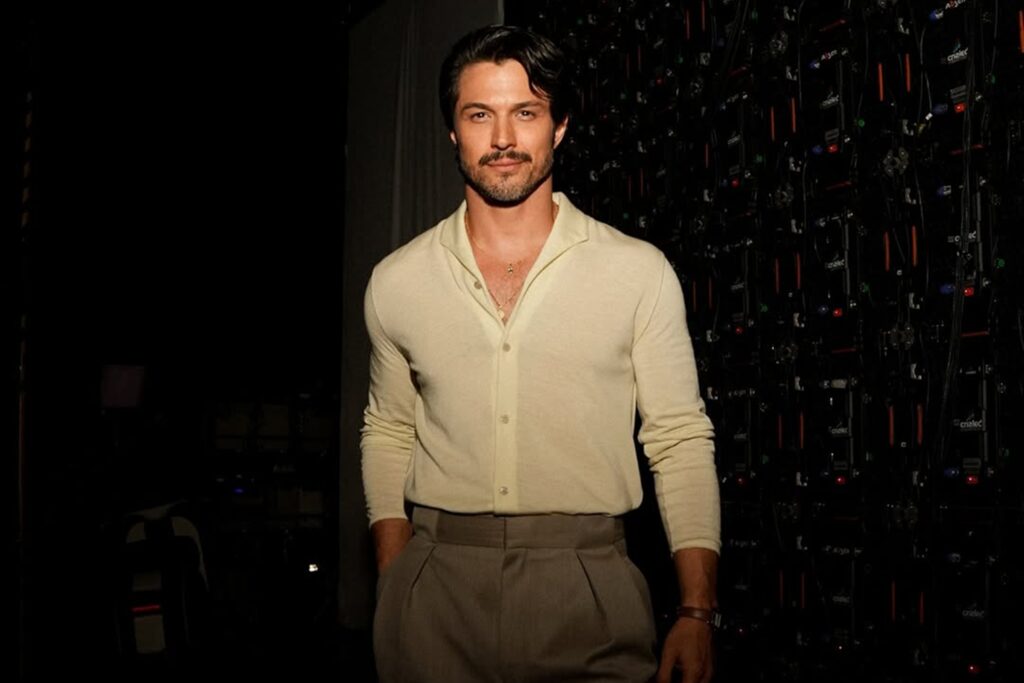 romulo-estrela-e-alvo-de-golpe-e-faz-alerta-nas-redes-sociais