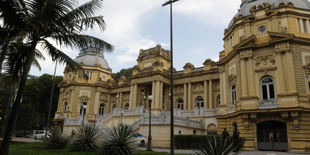 stf-tem-placar-de-4-a-1-para-eleicoes-indiretas-no-rio