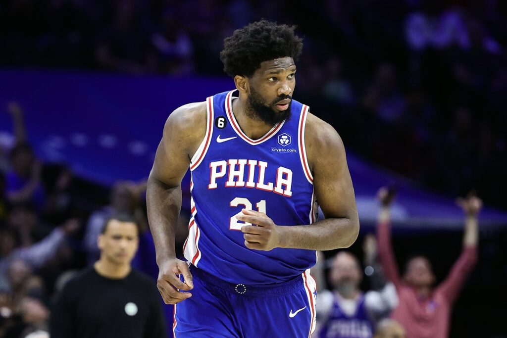 nba:-joel-embiid-tem-problema-de-saude-e-passara-por-cirurgia;-confira