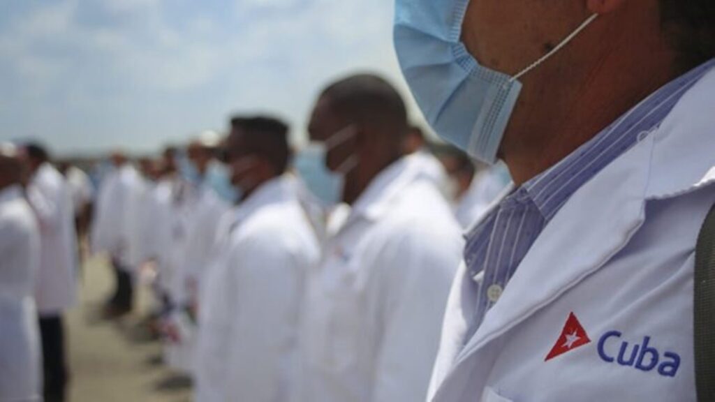 cuba-acusa-eua-de-“sufocar”-economia-com-ataques-a-missoes-medicas