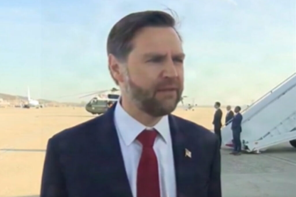 vice-de-trump-se-diz-otimista-para-negociar,-mas-ameaca-ira-novamente