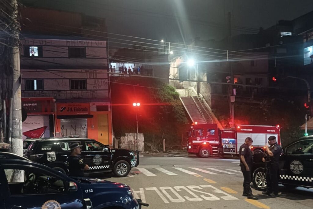 homem-espanca-mulher-na-frente-dos-filhos-e-incendeia-casa-em-sp