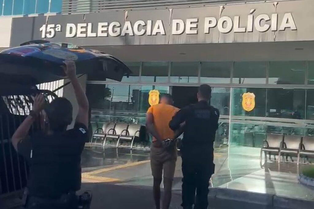 “cego-de-odio”:-homem-tenta-matar-dupla-apos-esbarrao-em-bar-no-df.-veja-video