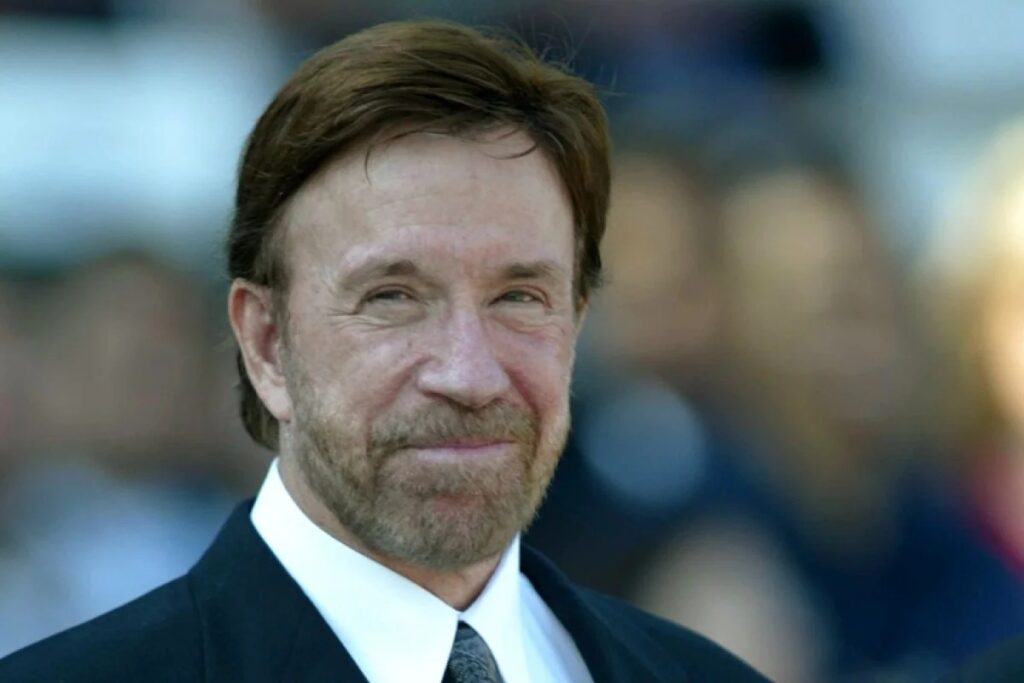 amigos-revelam-possivel-causa-da-morte-de-chuck-norris