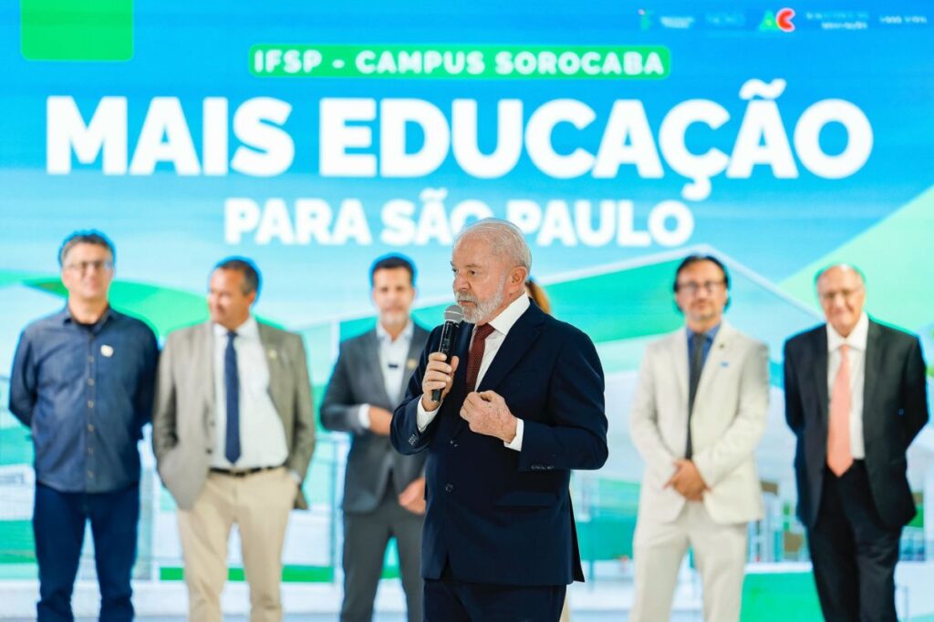 lula-defende-inclusao-do-fies-em-programa-de-renegociacao-de-dividas