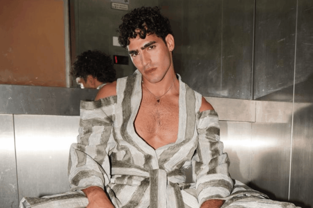 destaque-em-passarelas-internacionais,-jhona-burjack-desfila-no-metropoles-catwalk