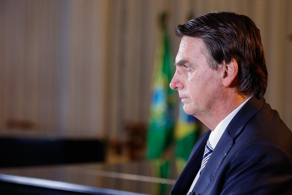 bolsonaro-abriu-a-porta,-mas-pode-ficar-de-fora