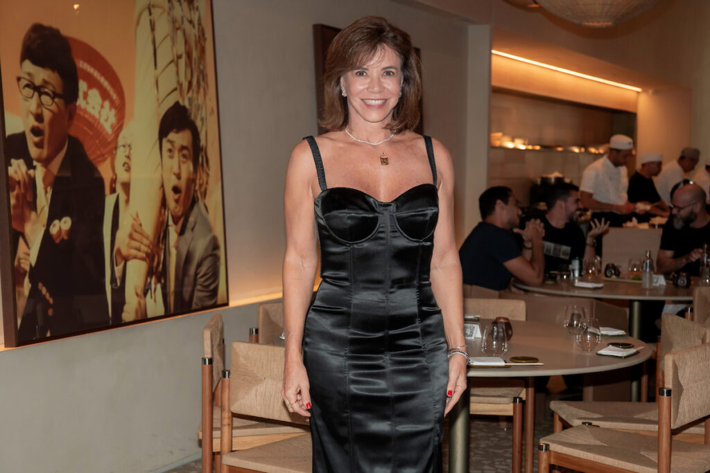 maria-da-graca-miziara-celebra-cris-constantino-em-almoco-sofisticado