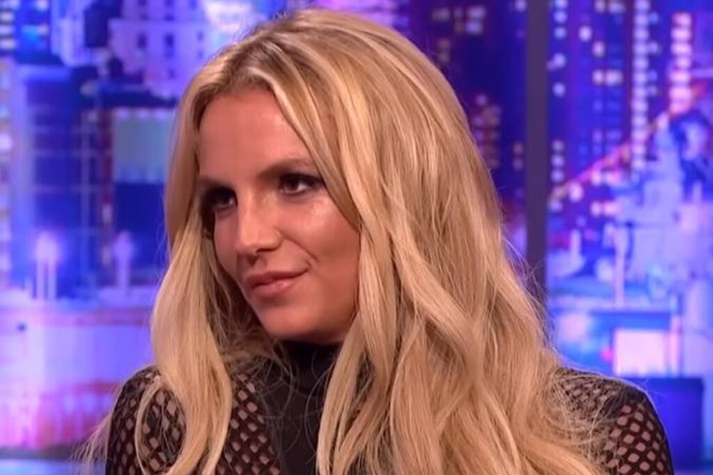 motivo-da-internacao-de-britney-spears-e-revelado.-saiba-detalhes