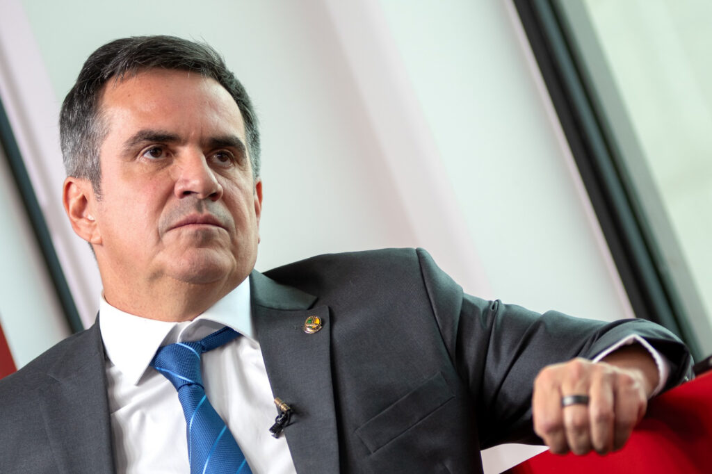 ciro-sobre-flavio:-“se-virar-candidato-de-extrema-direita,-vai-perder”